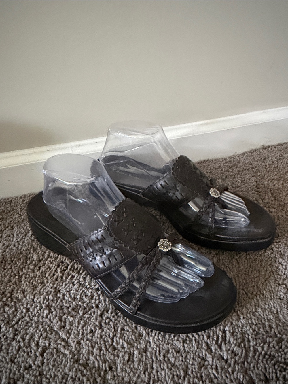 Baretraps Leather embellished Sandals size 10